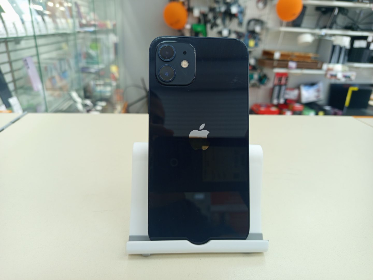 Смартфон Apple iPhone X 64Gb