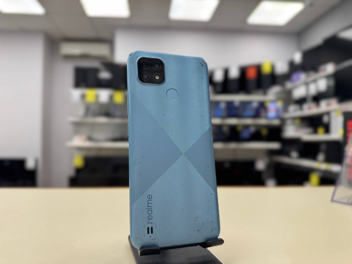 Смартфон Realme C21 3/32
