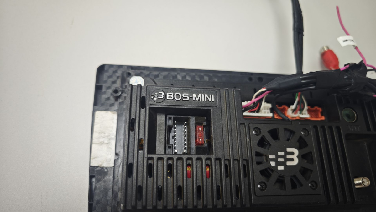 Автомагнитола Bos-Mini 4/64