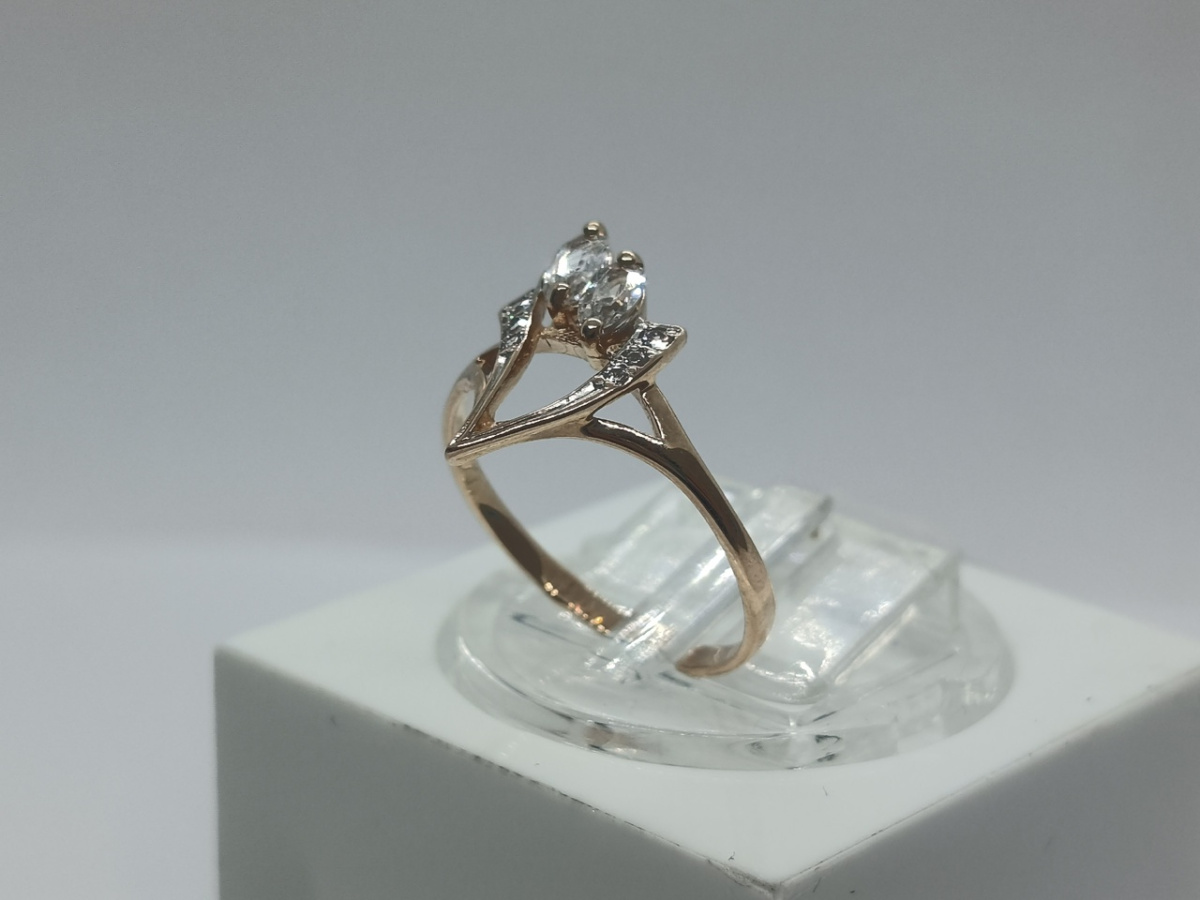 КОЛКМИ585 КОЛЬЦО С КАМНЯМИ (Au 585)
