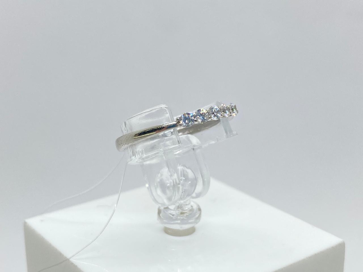 21-115300 КОЛЬЦО С КАМНЯМИ (Au 585)