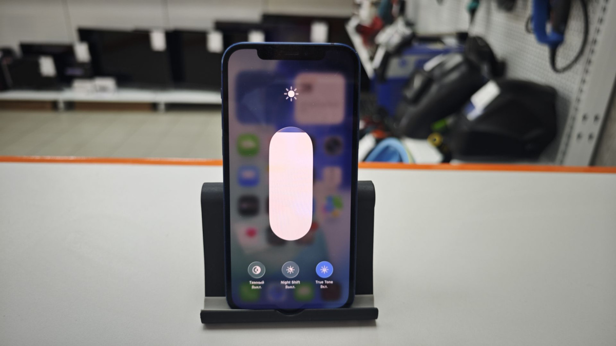 Смартфон Apple iPhone 12 64Gb