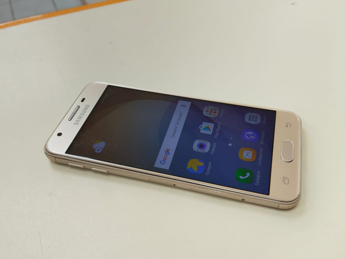Смартфон Samsung Galaxy J5 Prime 2/16