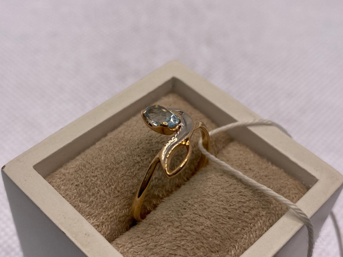 КОЛЬЦО С КАМНЯМИ (Au 585)