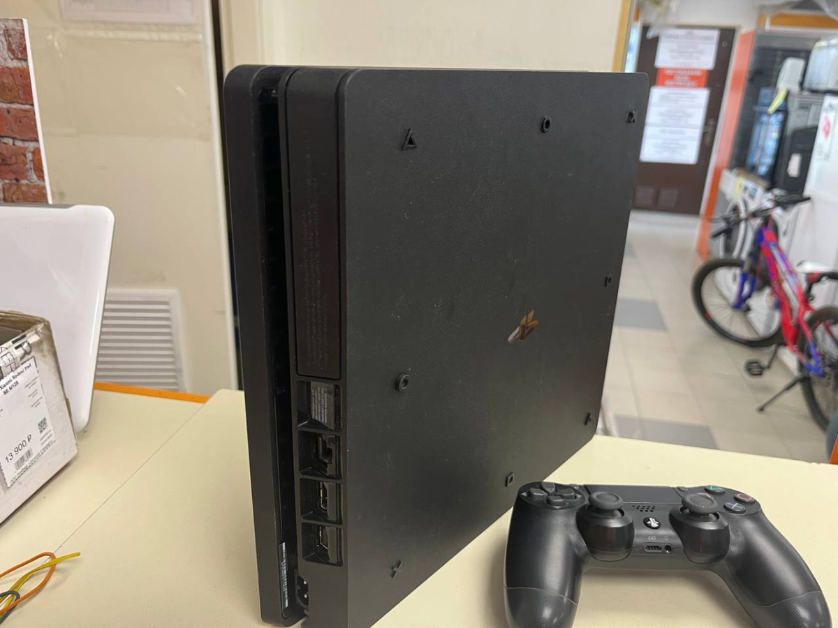 Игровая приставка PlayStation 4 Slim 1Tb
