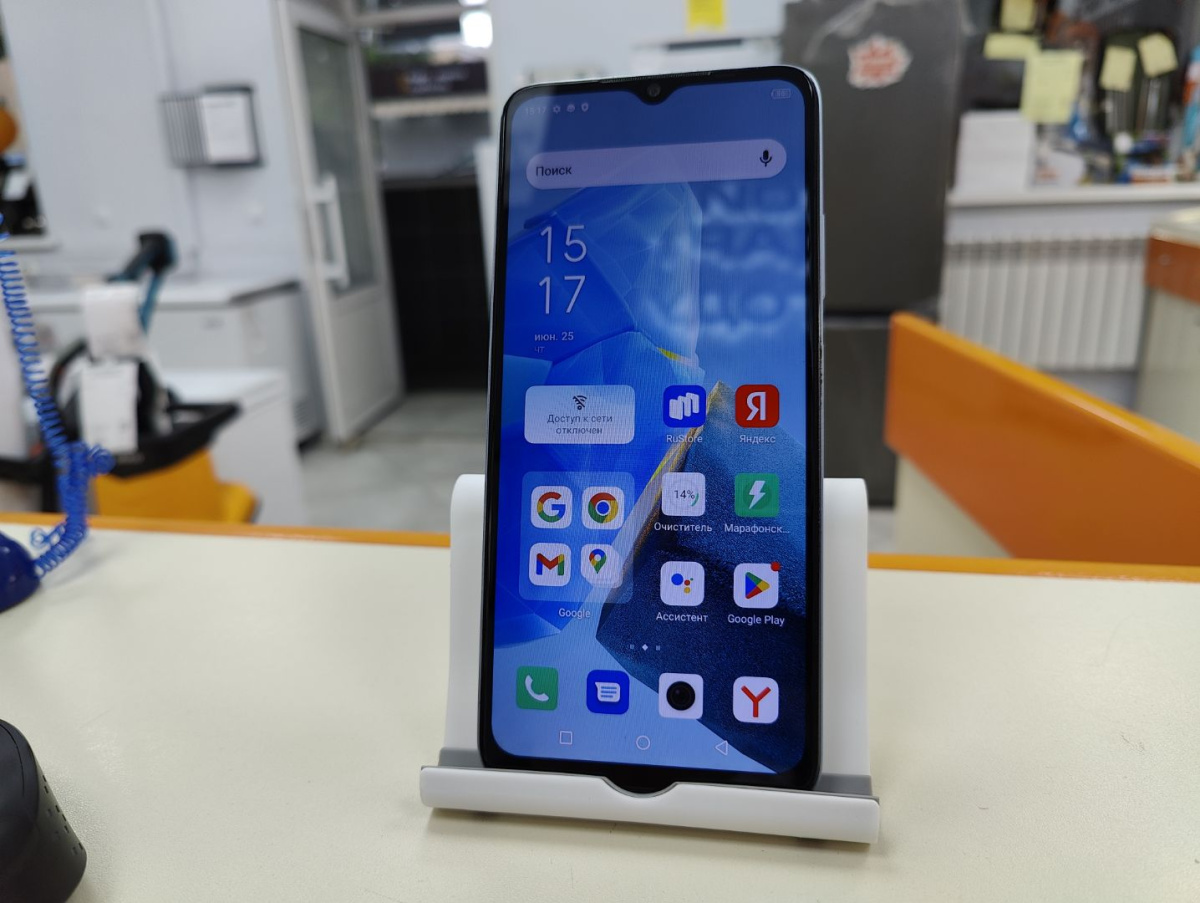 Смартфон Infinix HOT 30i 8/128