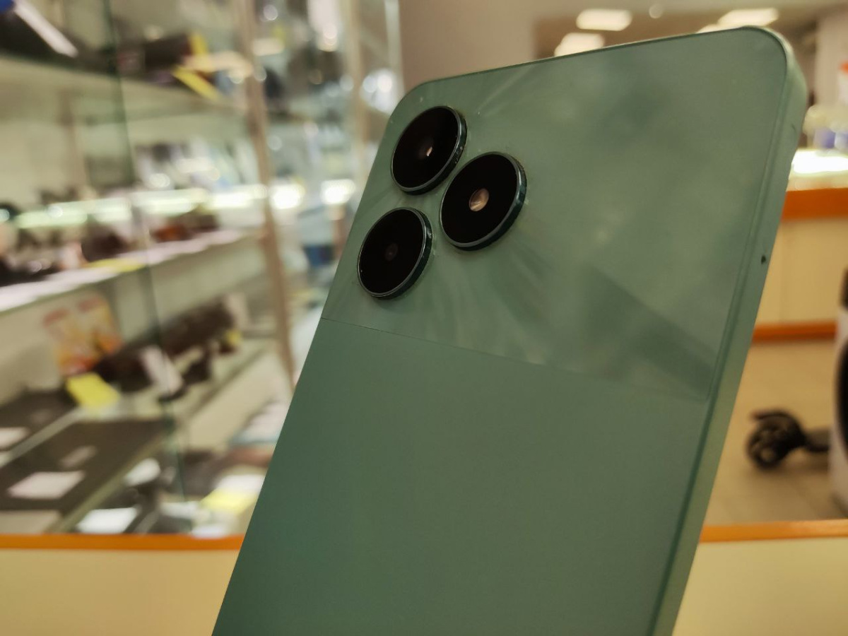 Смартфон Realme C51 4/128