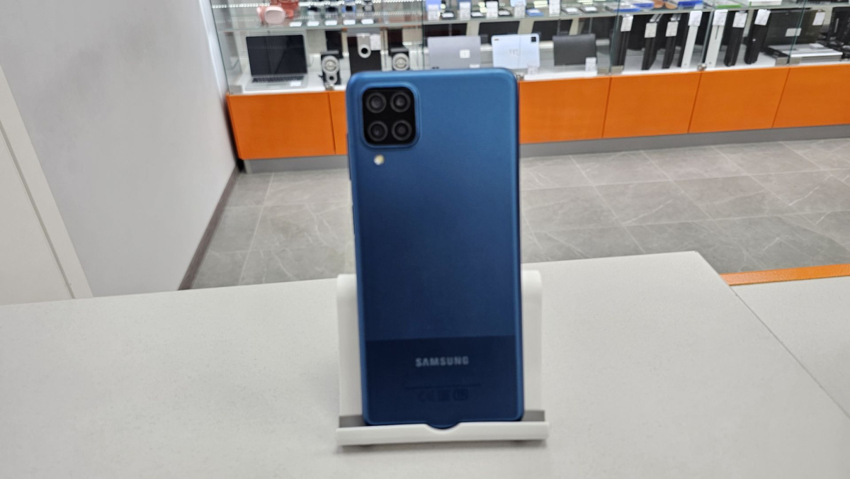 Смартфон Samsung Galaxy A12 3/32