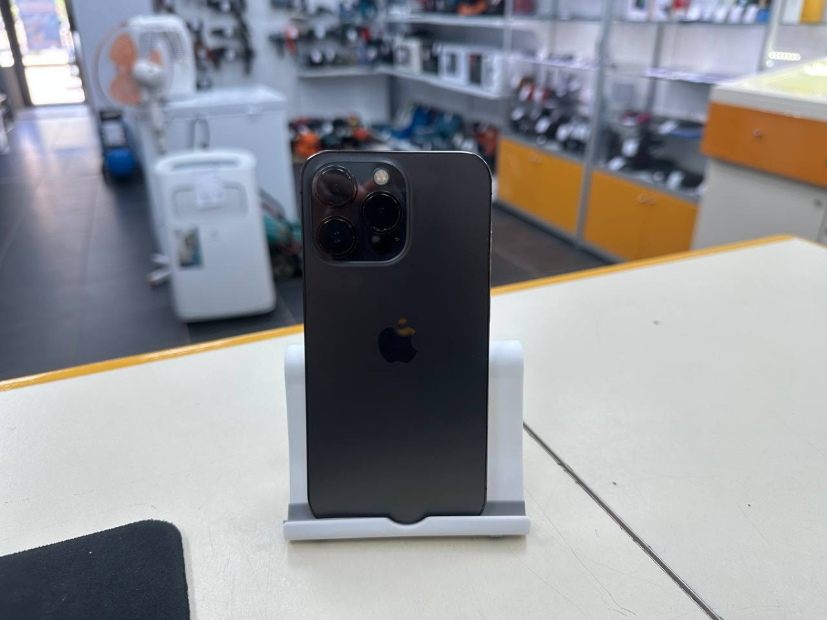 Смартфон Apple iPhone 13 Pro 256Gb