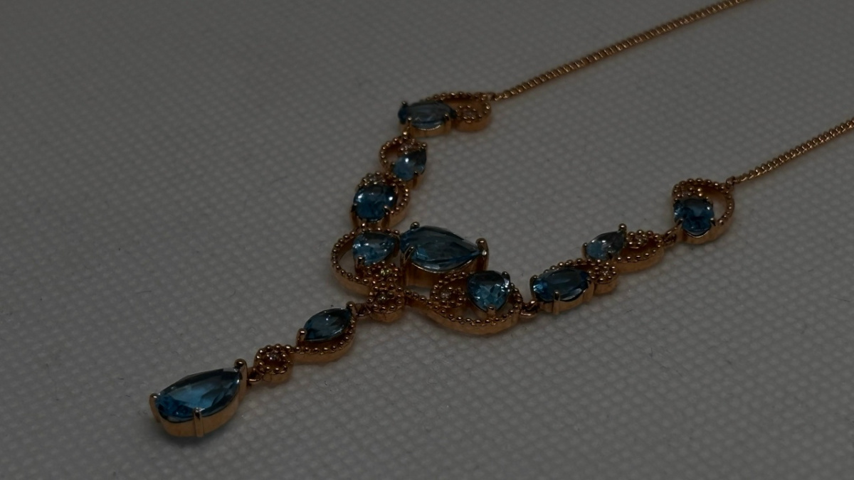 КОЛЬЕ С КАМНЯМИ Au 585