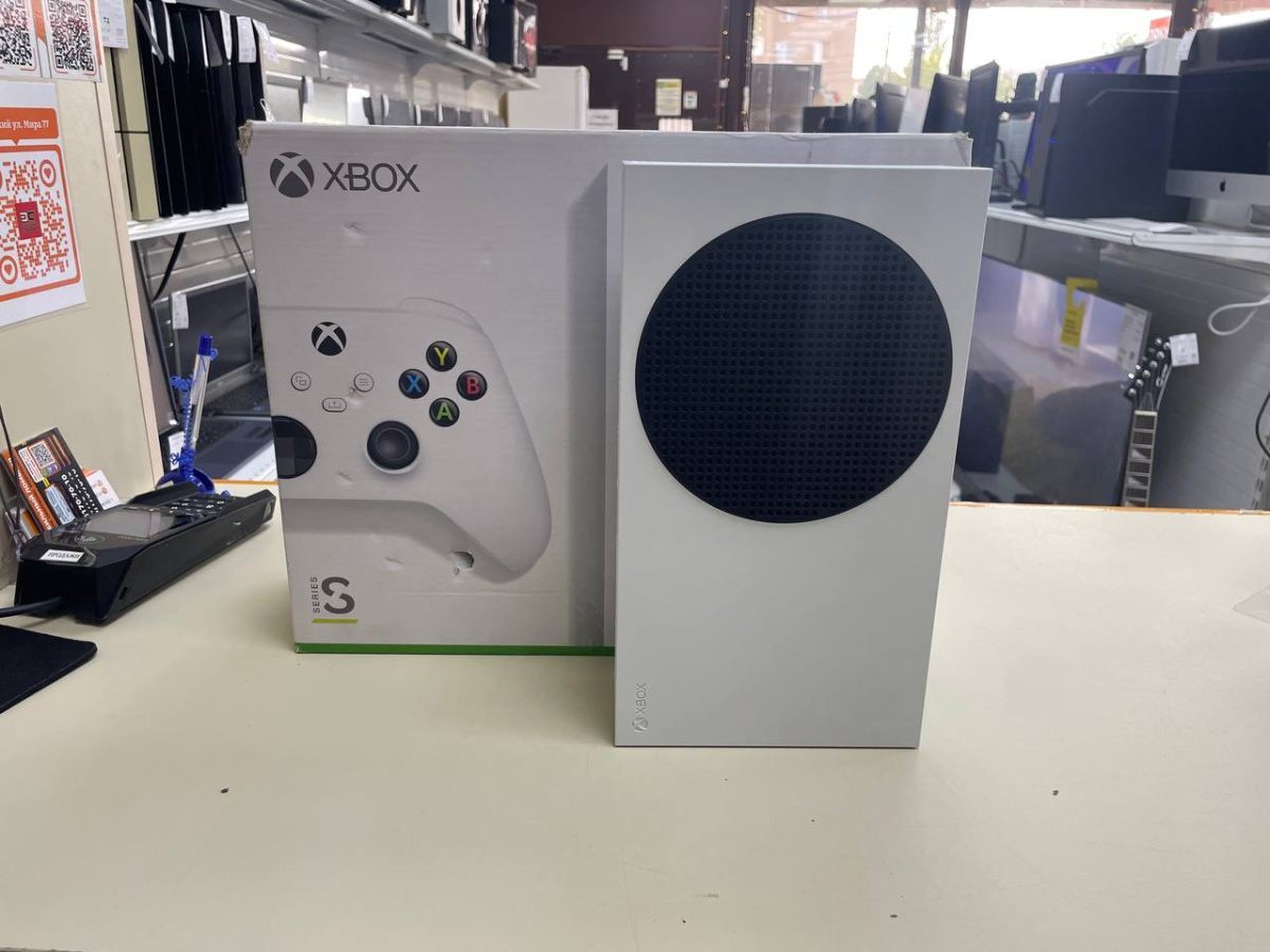 Игровая приставка Xbox Series S 512Gb SSD