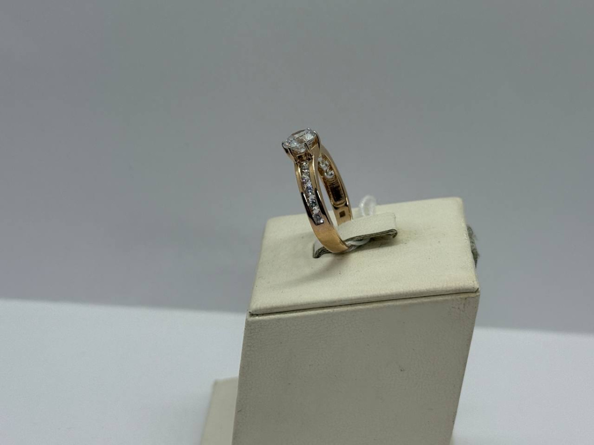 КОЛКМИ585 КОЛЬЦО С КАМНЯМИ (Au 585)