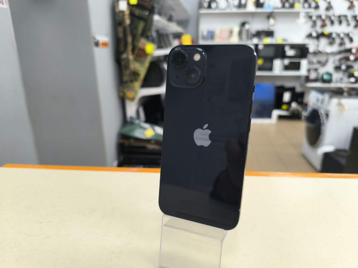 Смартфон Apple iPhone 13 128Gb
