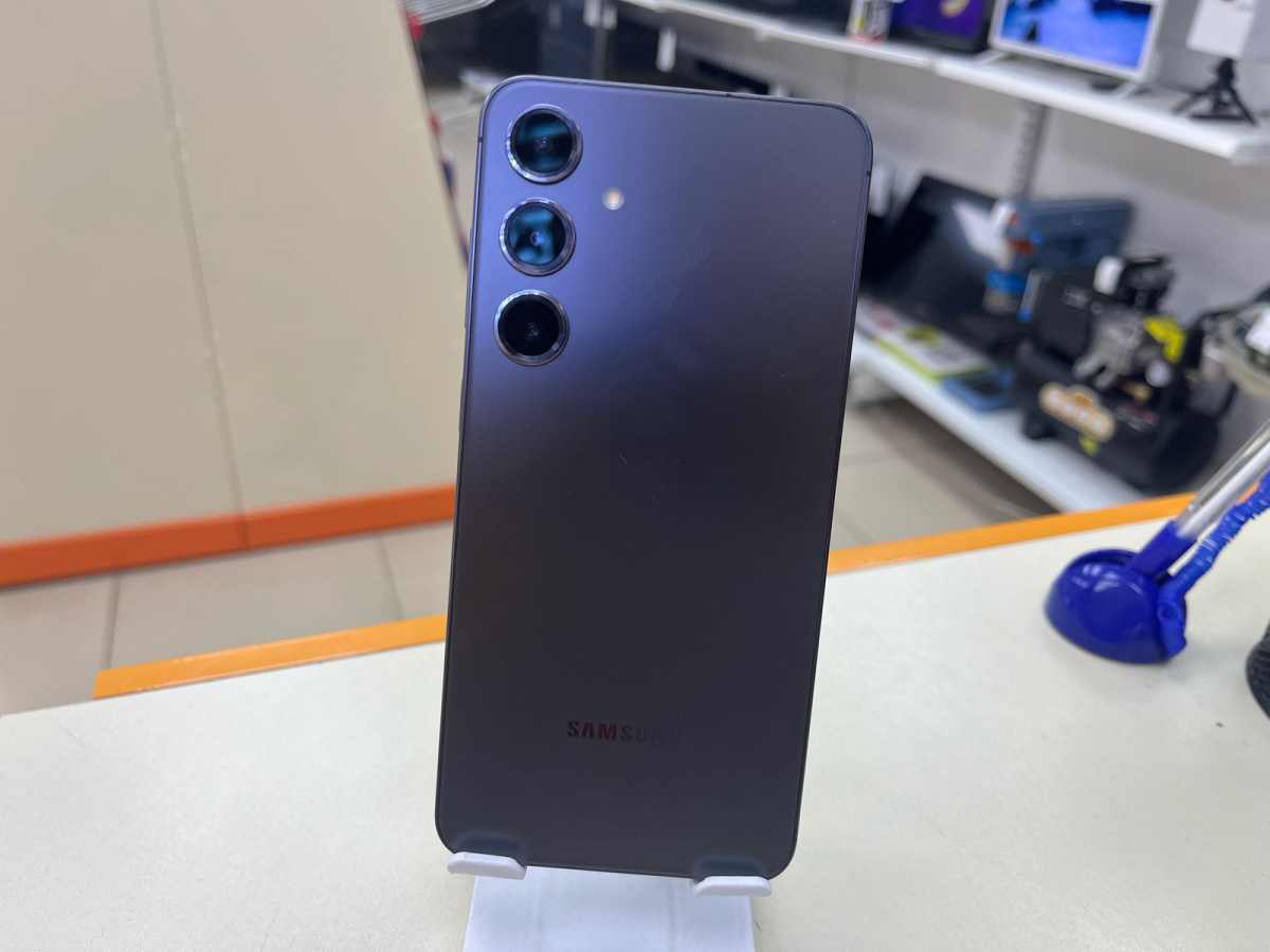 Смартфон Samsung Galaxy S24+ 12/256