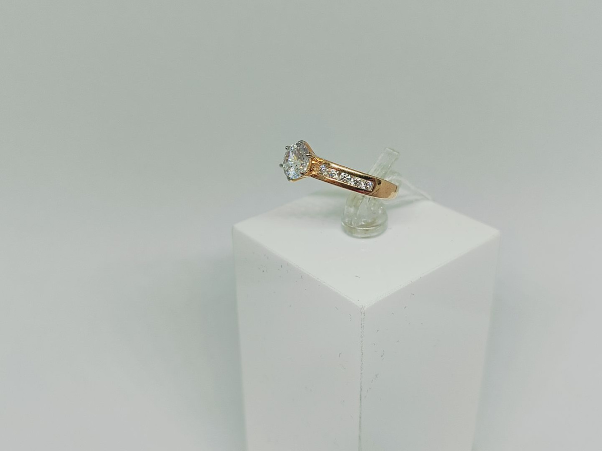 КОЛКМИ585 КОЛЬЦО С КАМНЯМИ (Au 585)