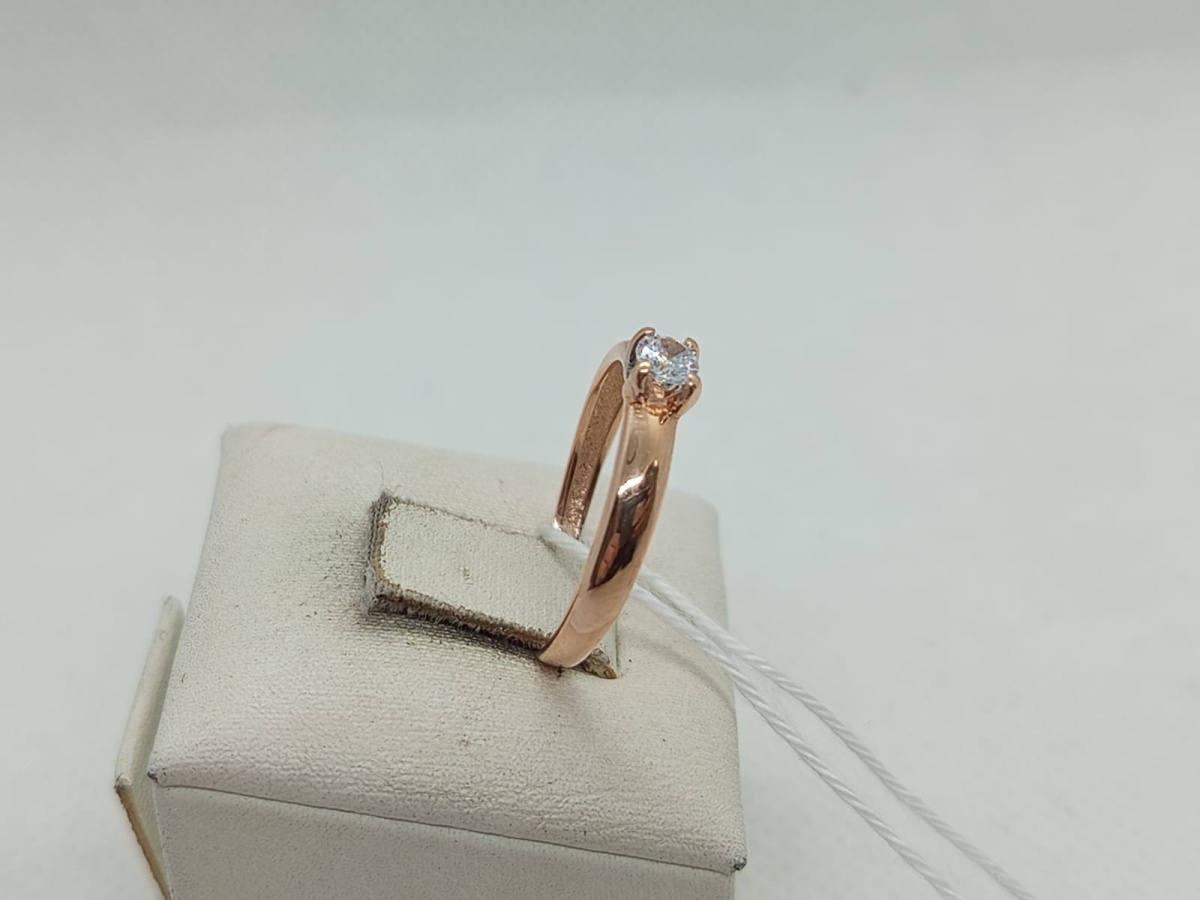 КОЛКМ585 КОЛЬЦО С КАМНЕМ (Au 585)