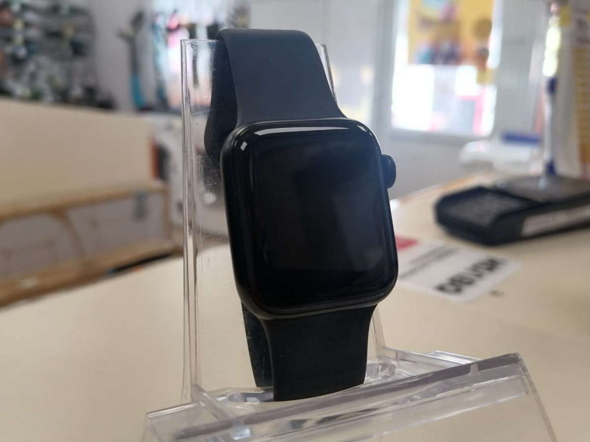 Смарт-часы Apple Watch SE 2022 40mm