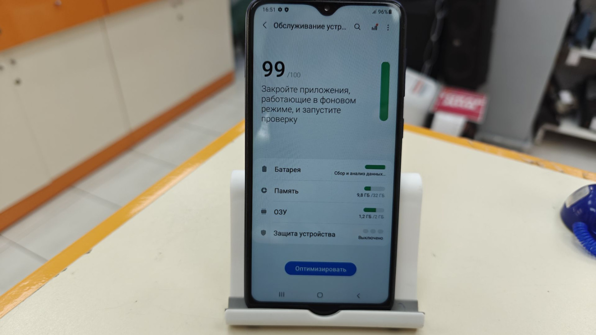 Смартфон Samsung Galaxy A10 2/32