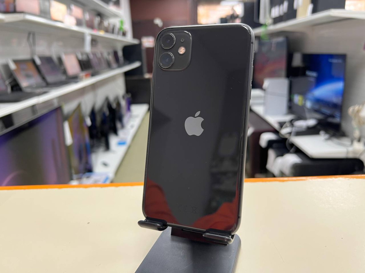 Смартфон Apple iPhone 11 128Gb
