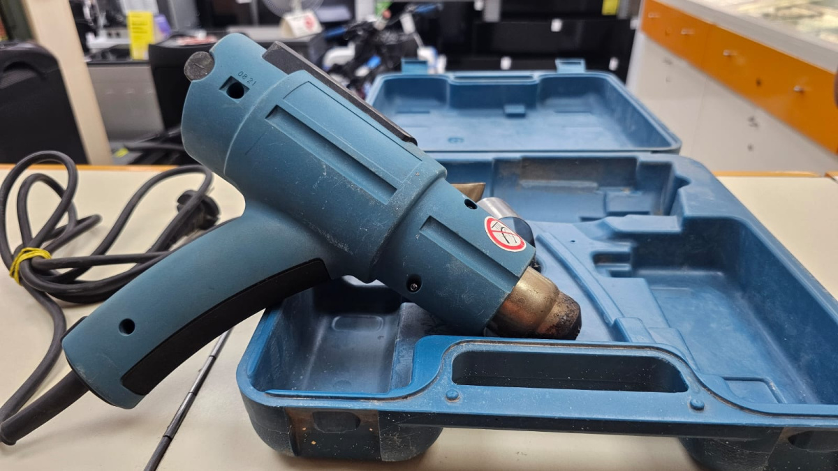 Строительный фен Makita HG 5002;