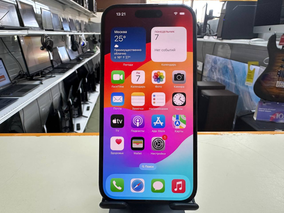 Смартфон Apple Iphone 15 128Gb