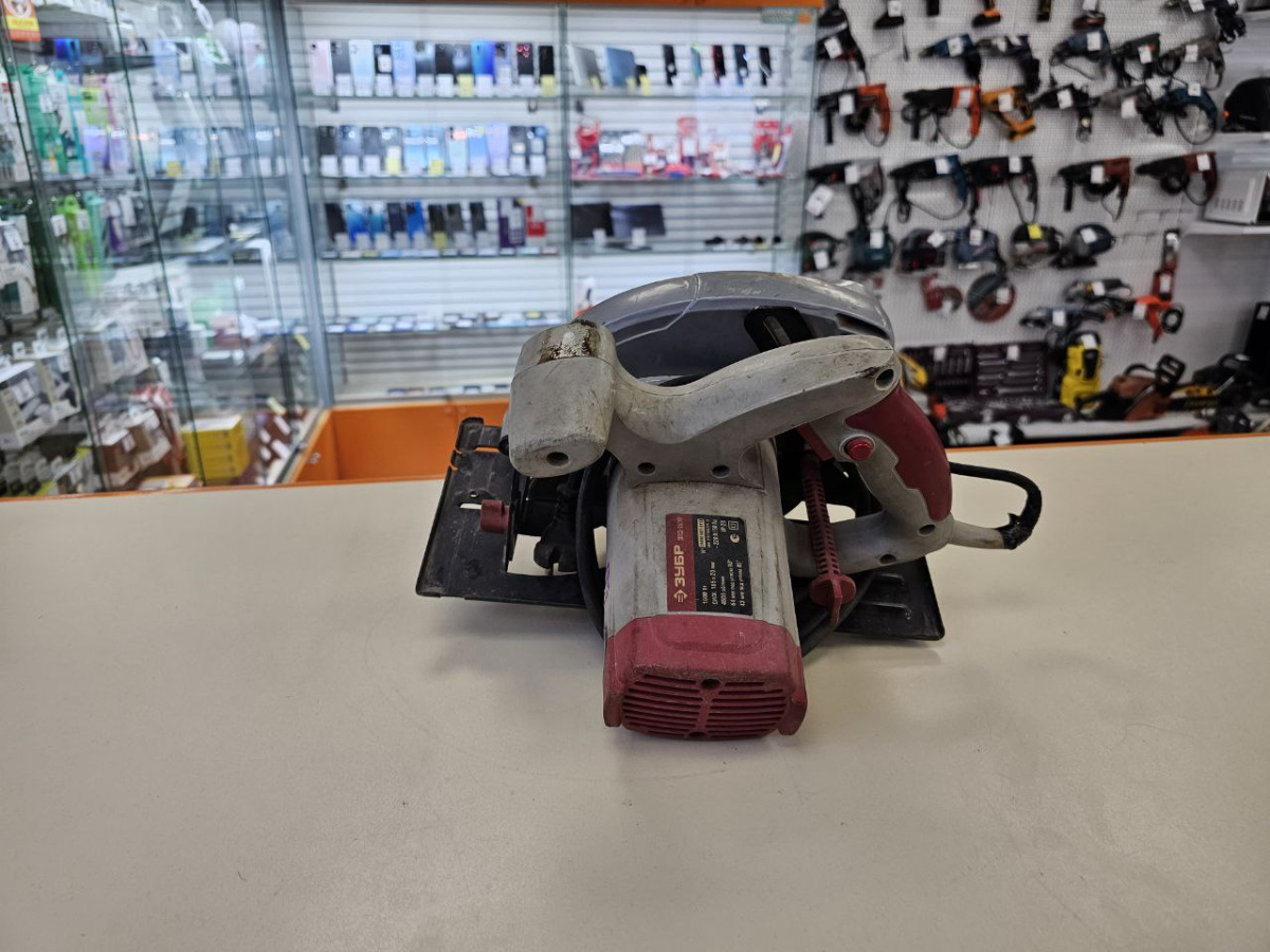 Дисковая пила Зубр ЗПД-1600