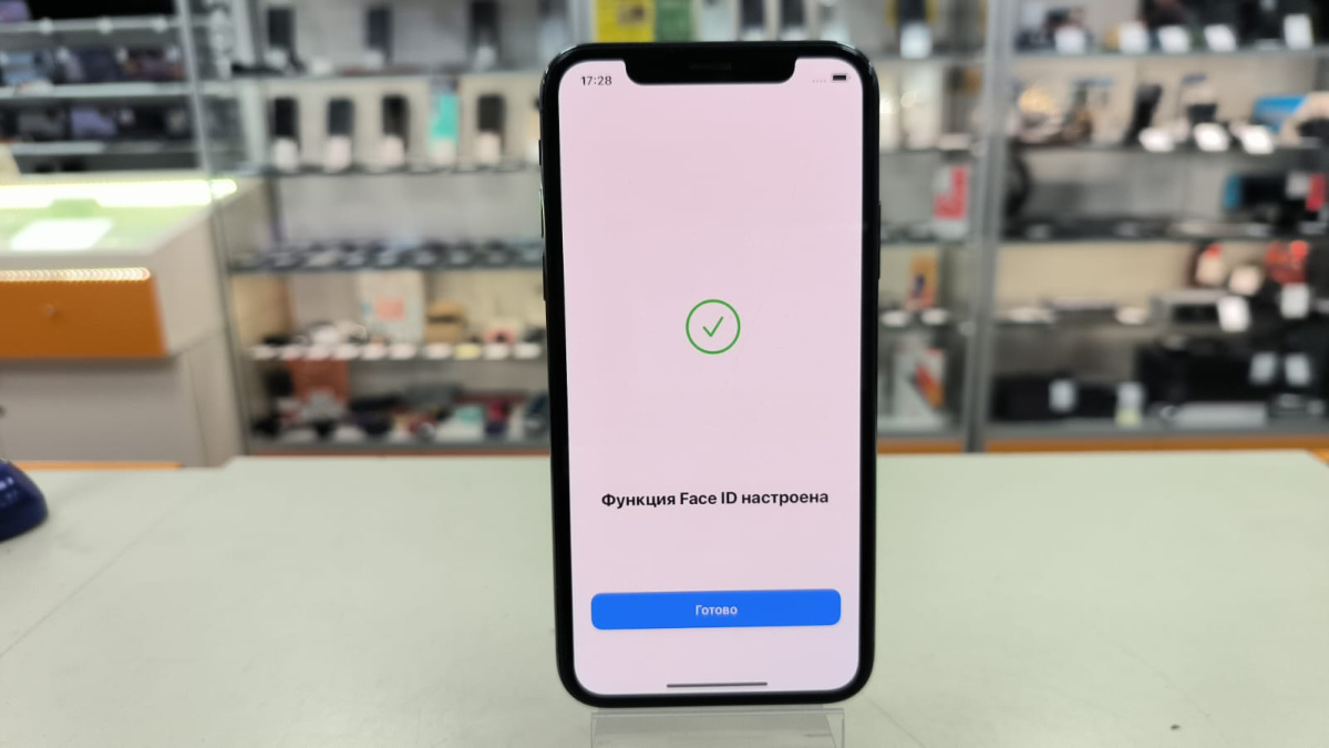 Смартфон Apple iPhone X 256Gb