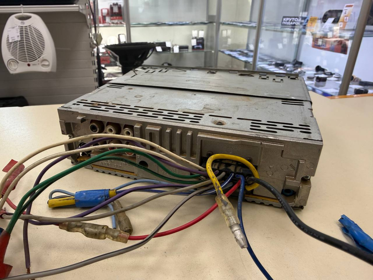 МАГНИТОЛА SONY dcx-gt620u