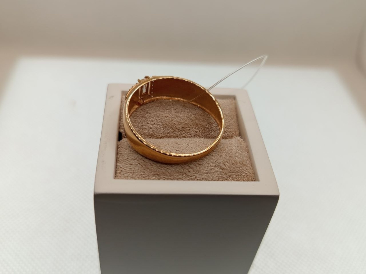 КОЛЬЦО С КАМНЯМИ (Au 585)