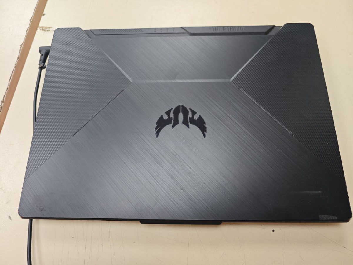 Ноутбук ASUS FX506i; Ryzen 7 4800H, GeForce GTX 1650 TI, 8 Гб, 256 Гб, Нет