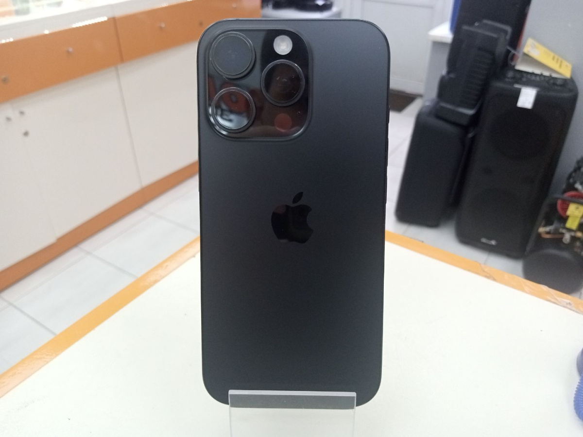 Смартфон Apple iPhone 16 Pro 128Gb eSIM