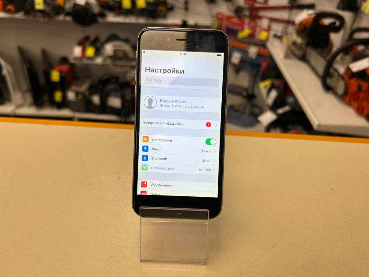 Смартфон Apple iPhone 6 16Gb