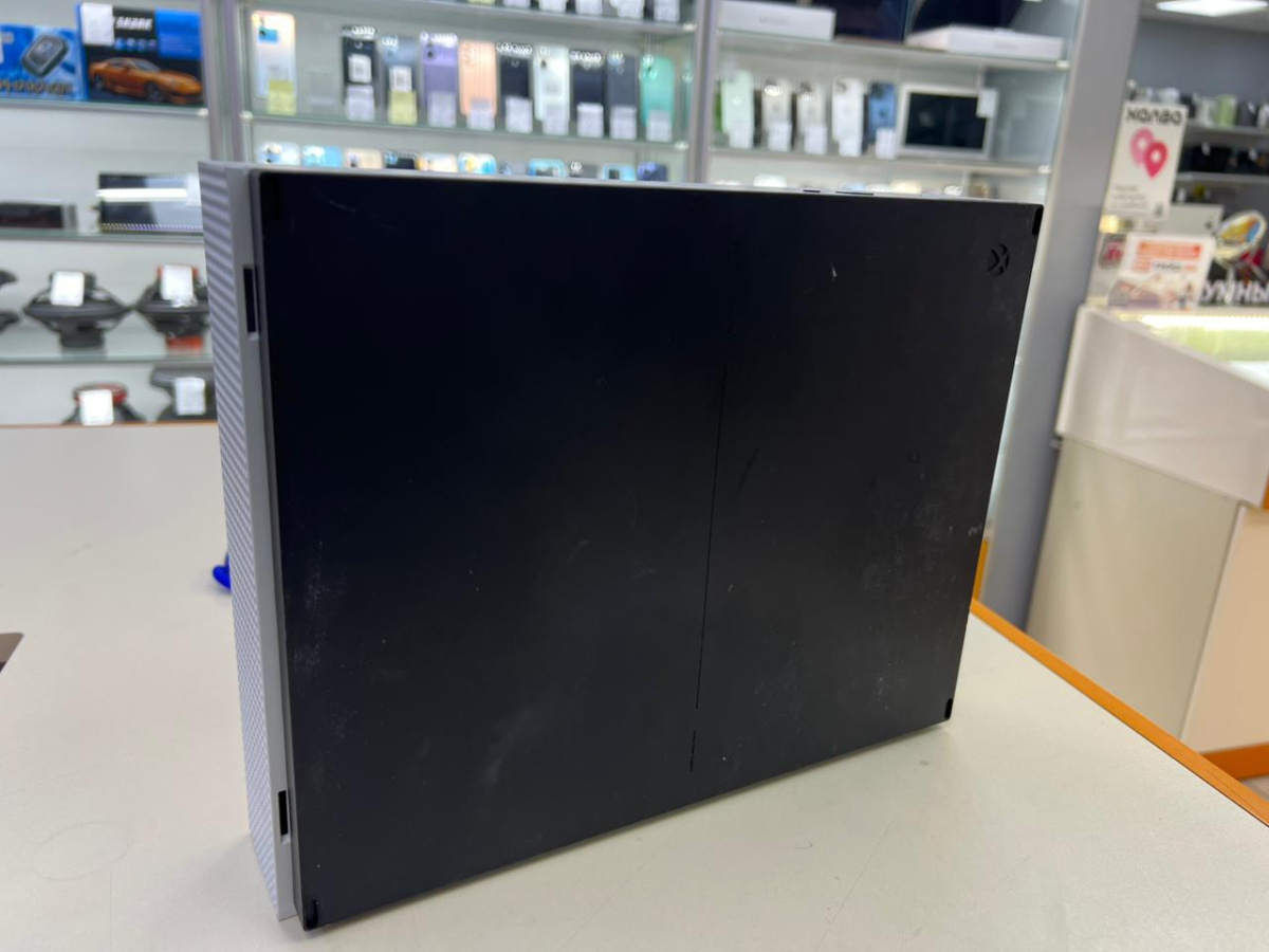 Игровая приставка Xbox One S 500Gb