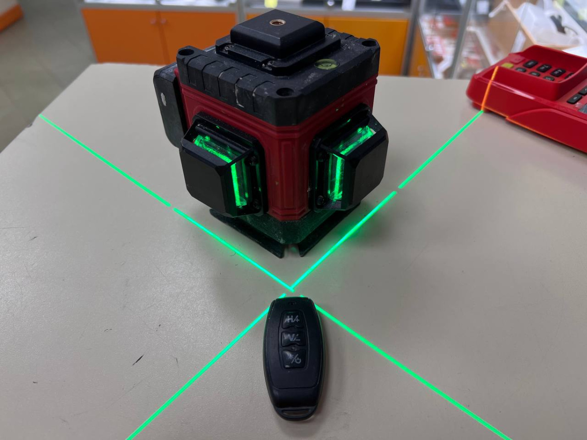 Нивелир Elitech ЛН 3/360-ЗЕЛ