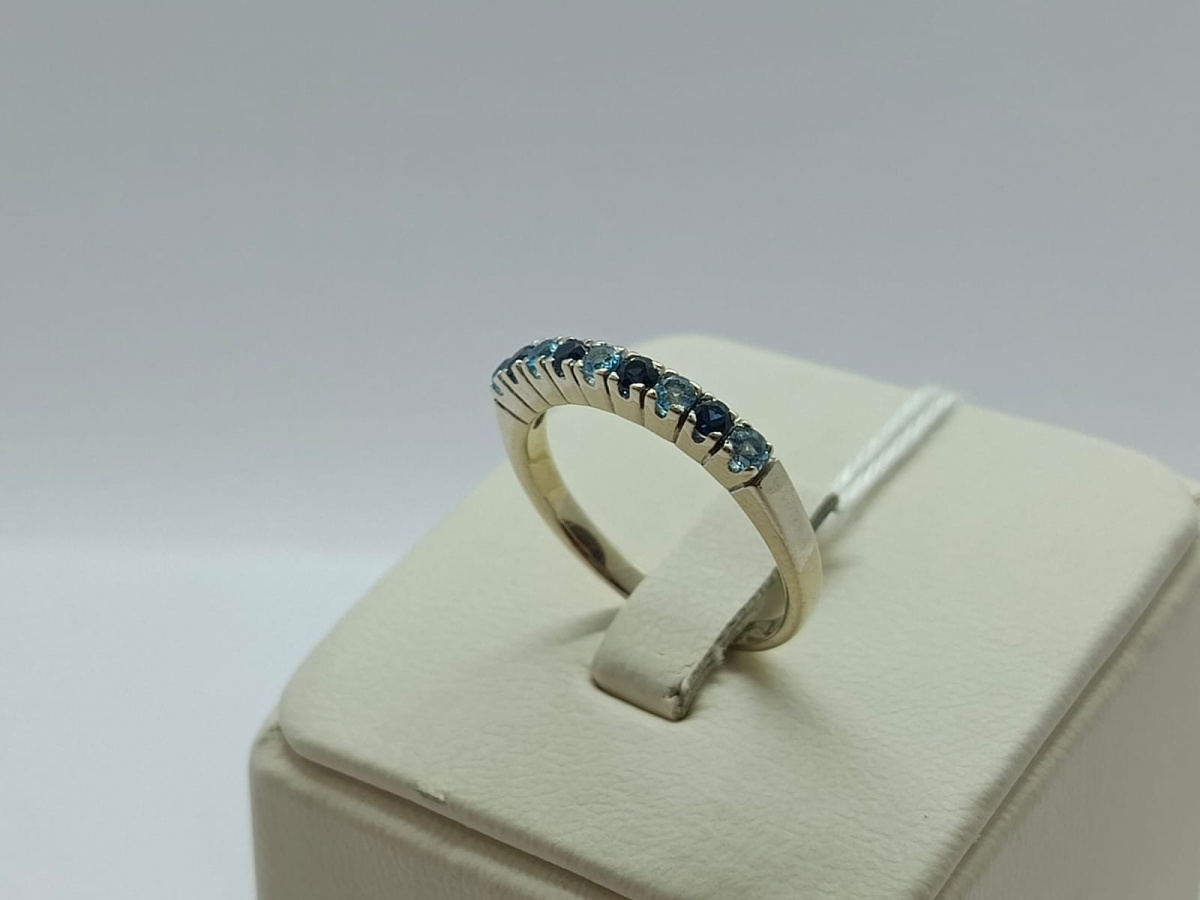 КОЛЬЦО С КАМНЯМИ (Au 585)