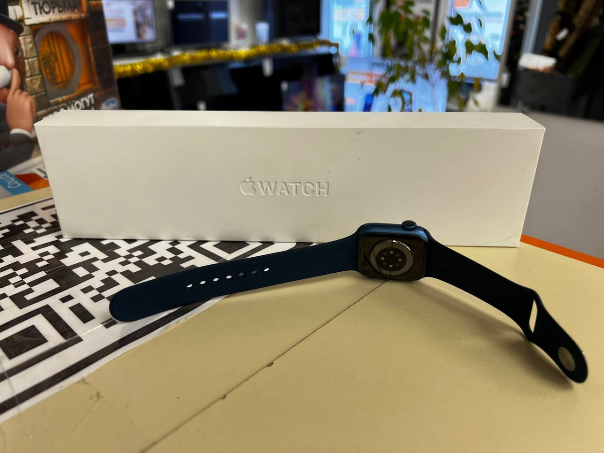 Смарт-часы Apple Watch Series 7 41mm