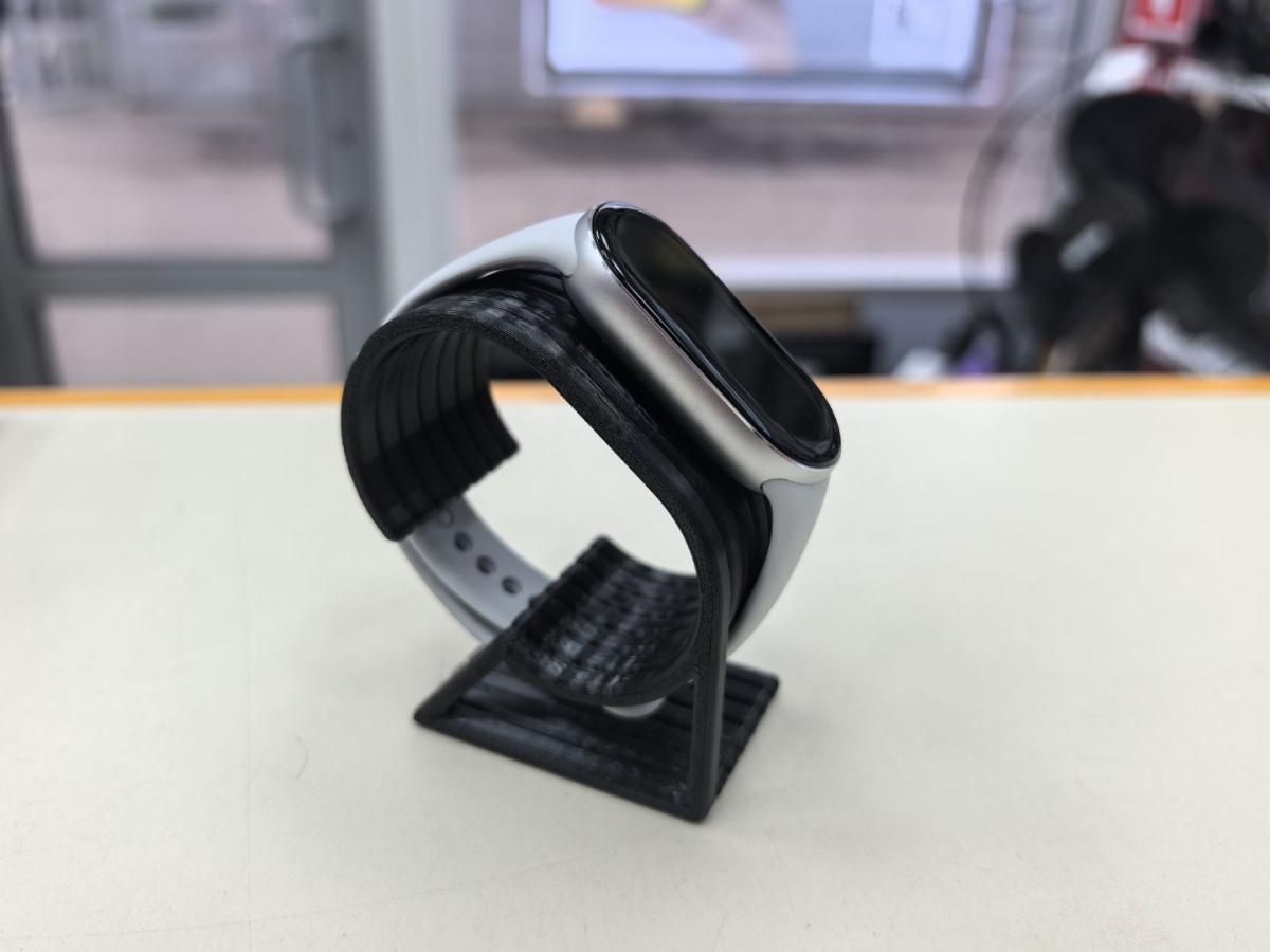 Фитнес-браслет Xiaomi Smart Band 10