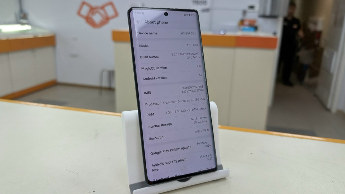 Смартфон Honor 70 8/256