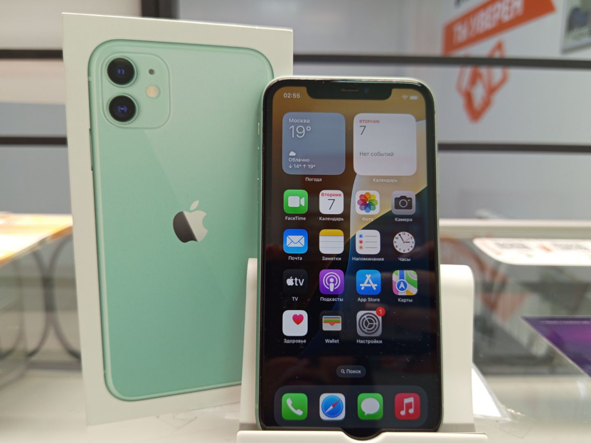Смартфон Apple iPhone 11 64Gb