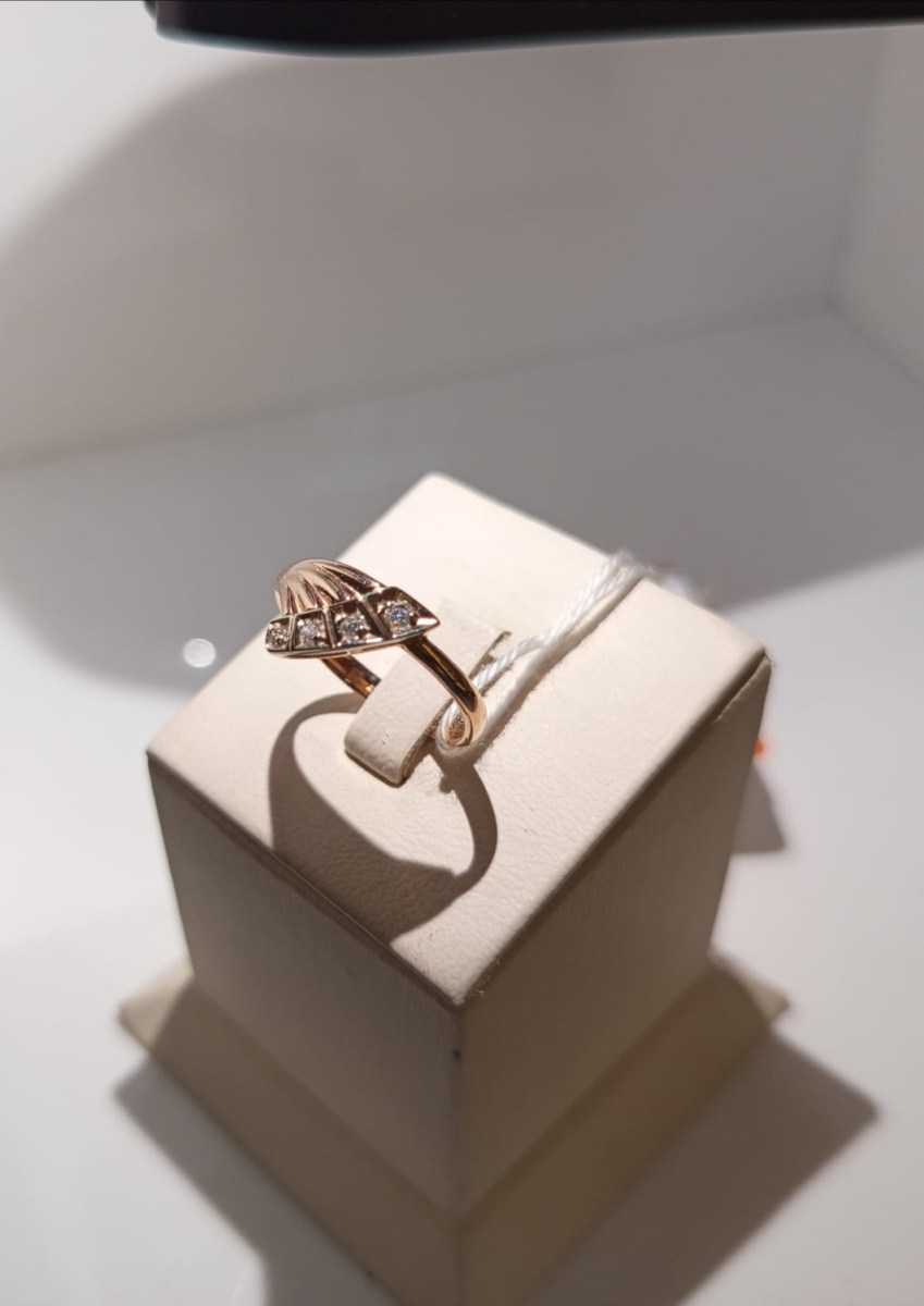 КОЛЬЦО С КАМНЯМИ (Au 585)