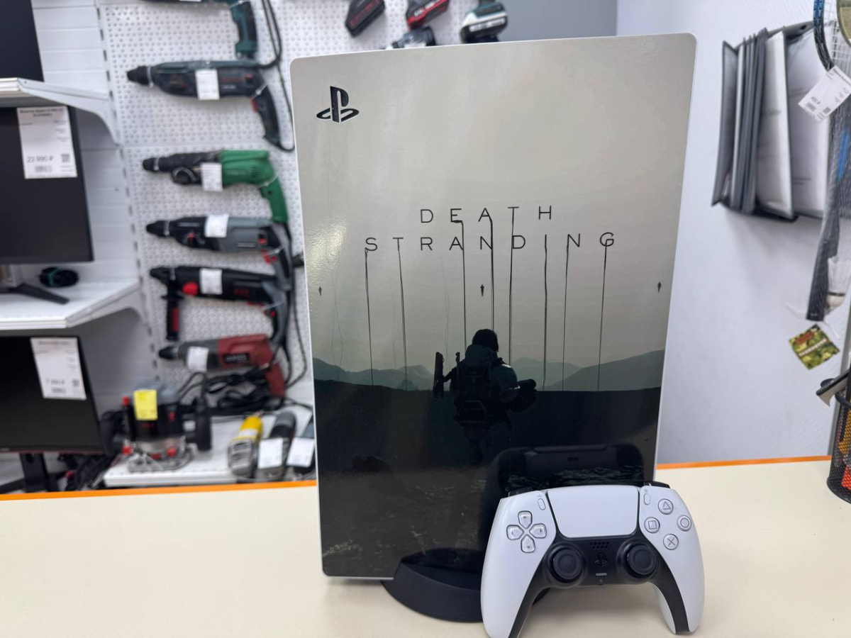 Игровая приставка PlayStation 5 825Gb (С дисководом)