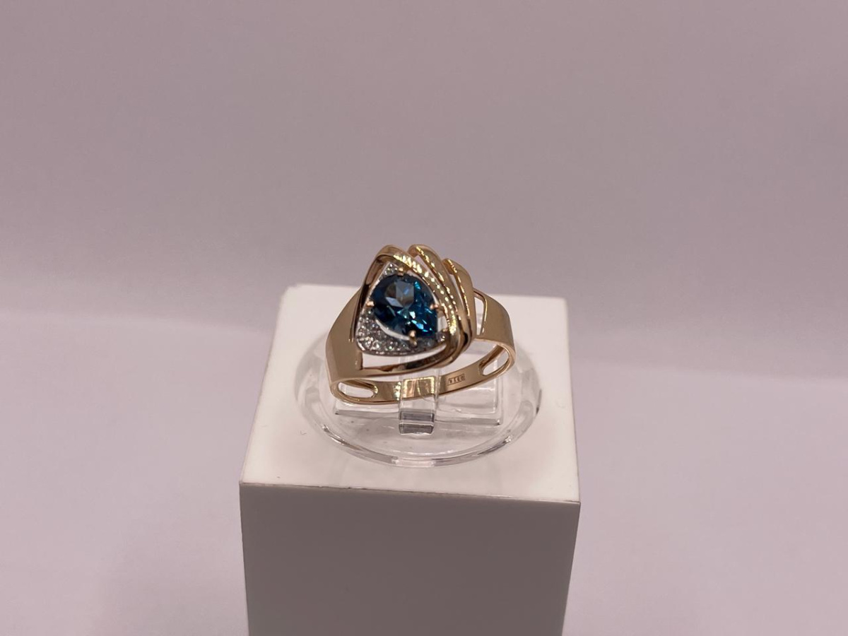 КОЛЬЦО ЛОНДОН-ТОПАЗ с камнями (Au 585)