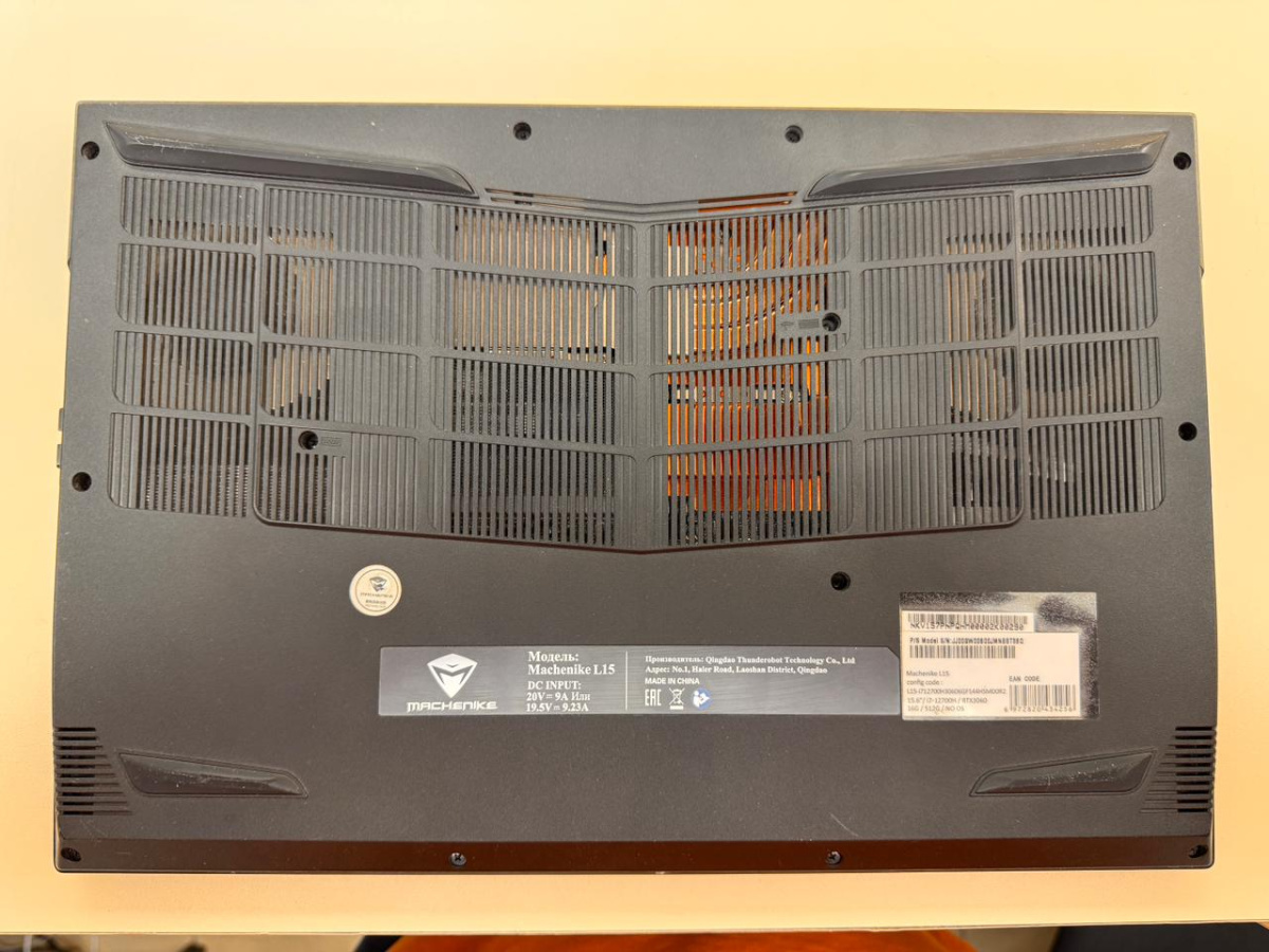 Ноутбук Machenike; Core I7-12700H, GeForce RTX 3060, 12 Гб, 512 GB, Нет