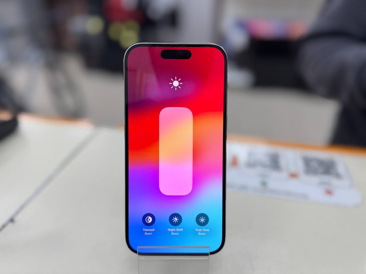 Смартфон Apple Iphone 15 Pro 128Gb