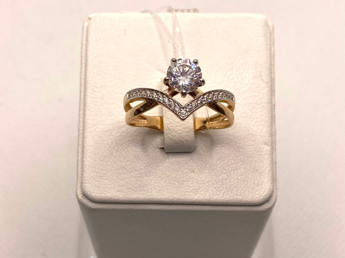 КОЛЬЦО С КАМНЯМИ (Au 585)