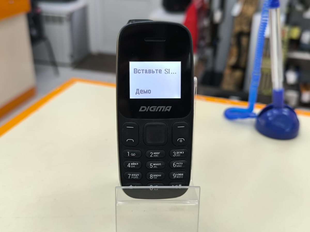 Мобильный телефон Digma A106