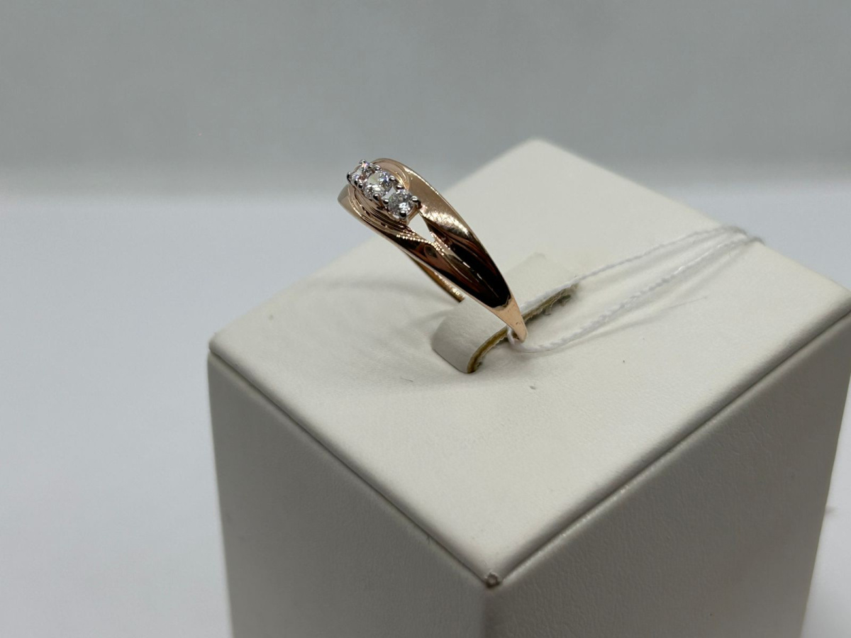 КОЛЬЦО С КАМНЯМИ (Au 585)