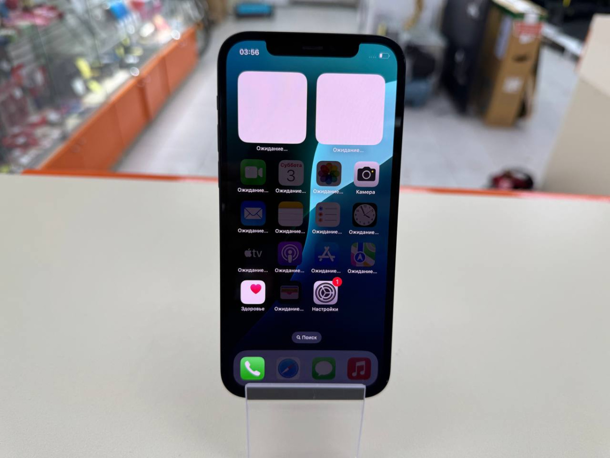 Смартфон Apple iPhone 12 64Gb