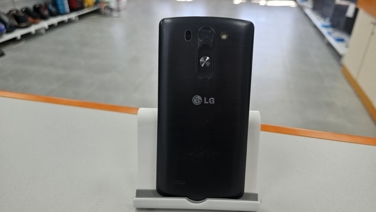 Смартфон LG G3 Stylus