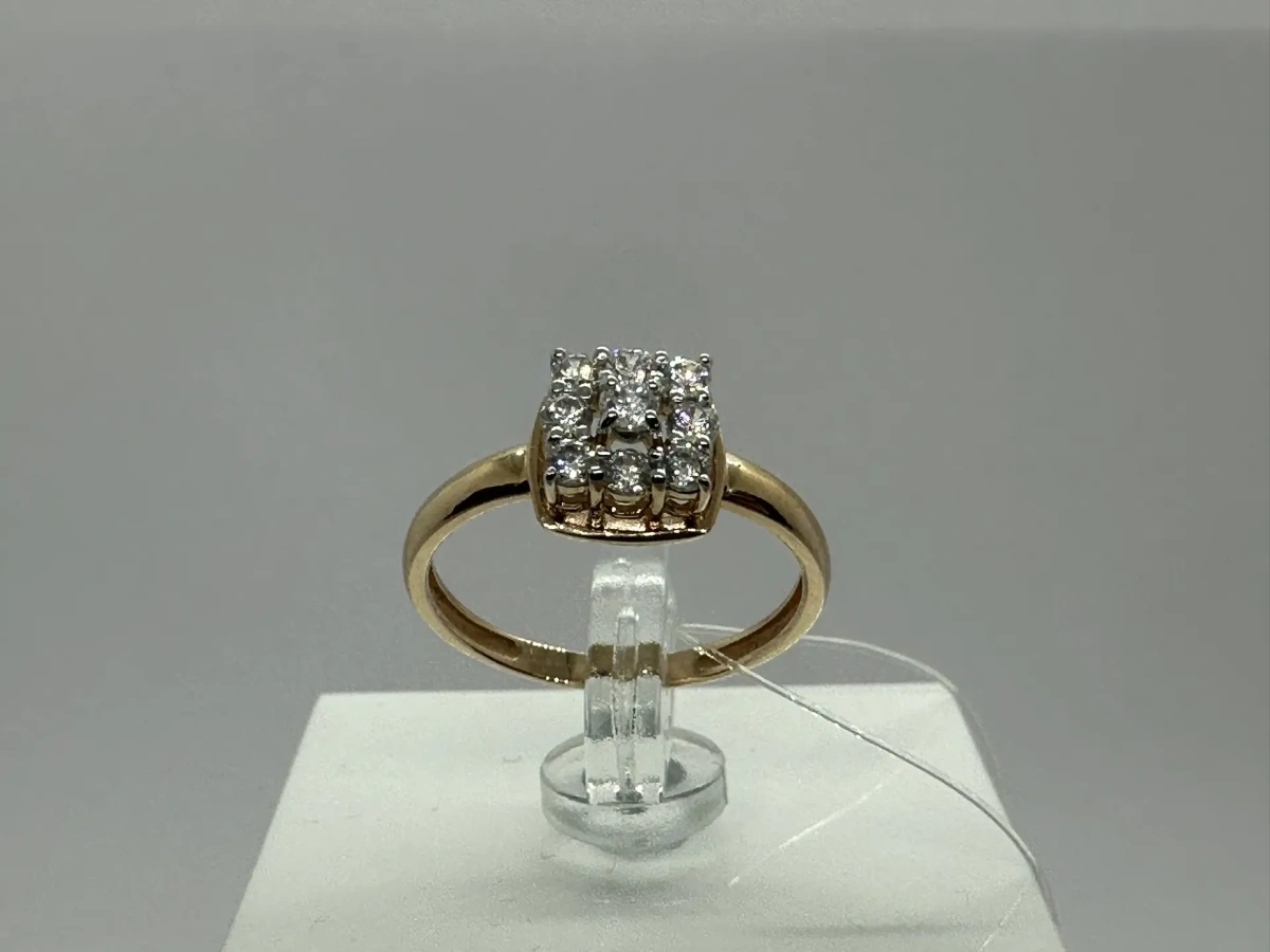 КОЛЬЦО С КАМНЯМИ (Au 585)